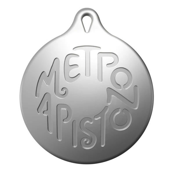 Example of a convex-side crescent pendant from the 'Scripts into Circle' series Example of engraved script on the front side of a silver crescent pendant from the 'Scripts into Circle' series